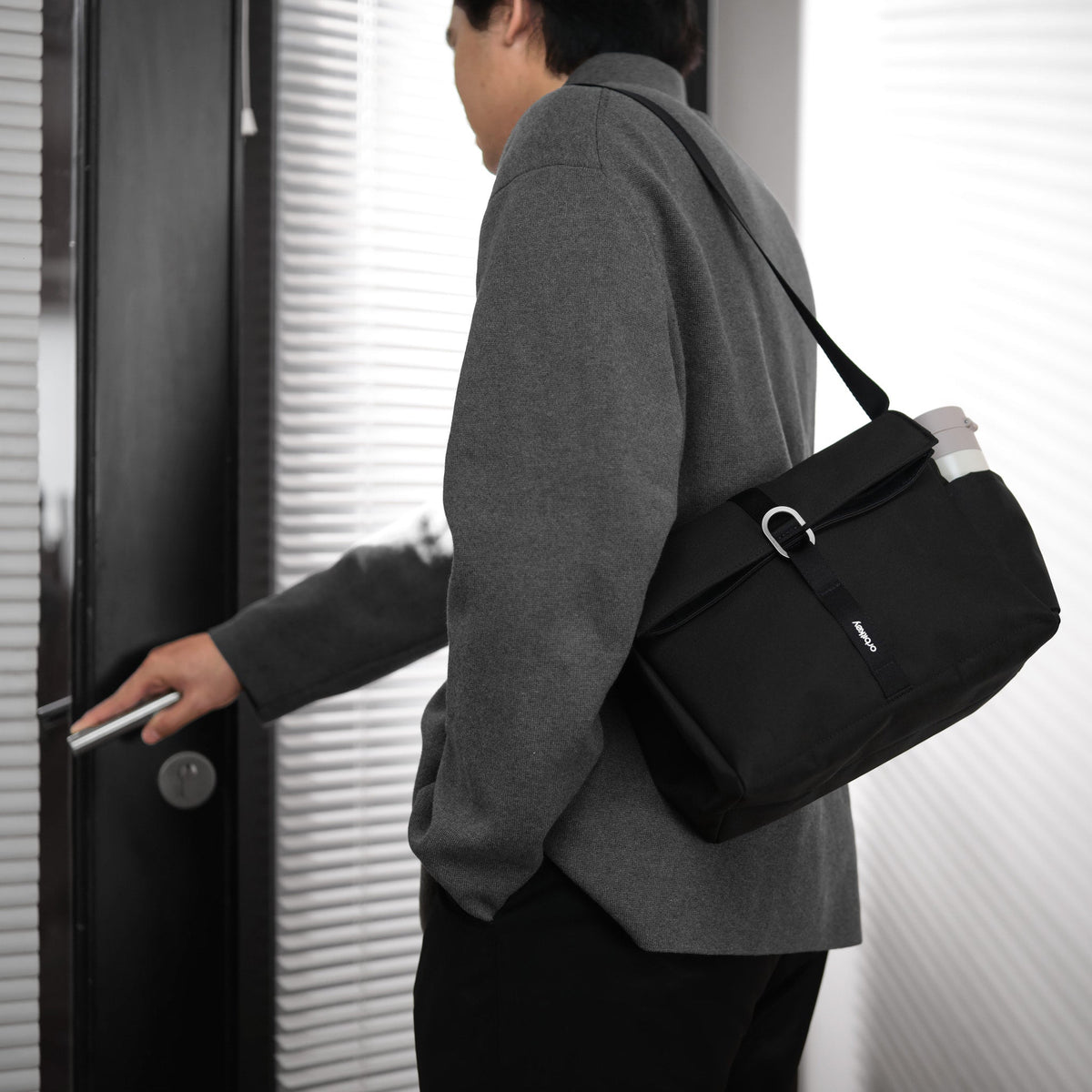 Insulated Lunch Bag Plus – Orbitkey Asia