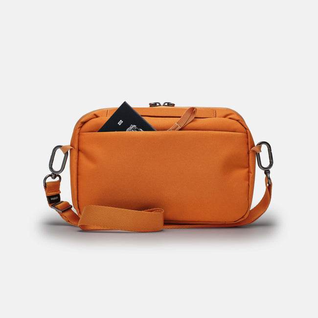 terracotta|RFID protected back pocket